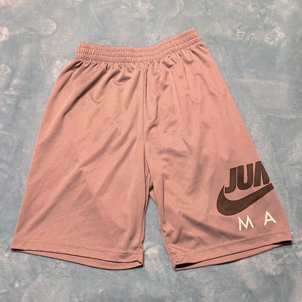 ⚡️SOLD⚡️Air Jordan shorts sz 13/15